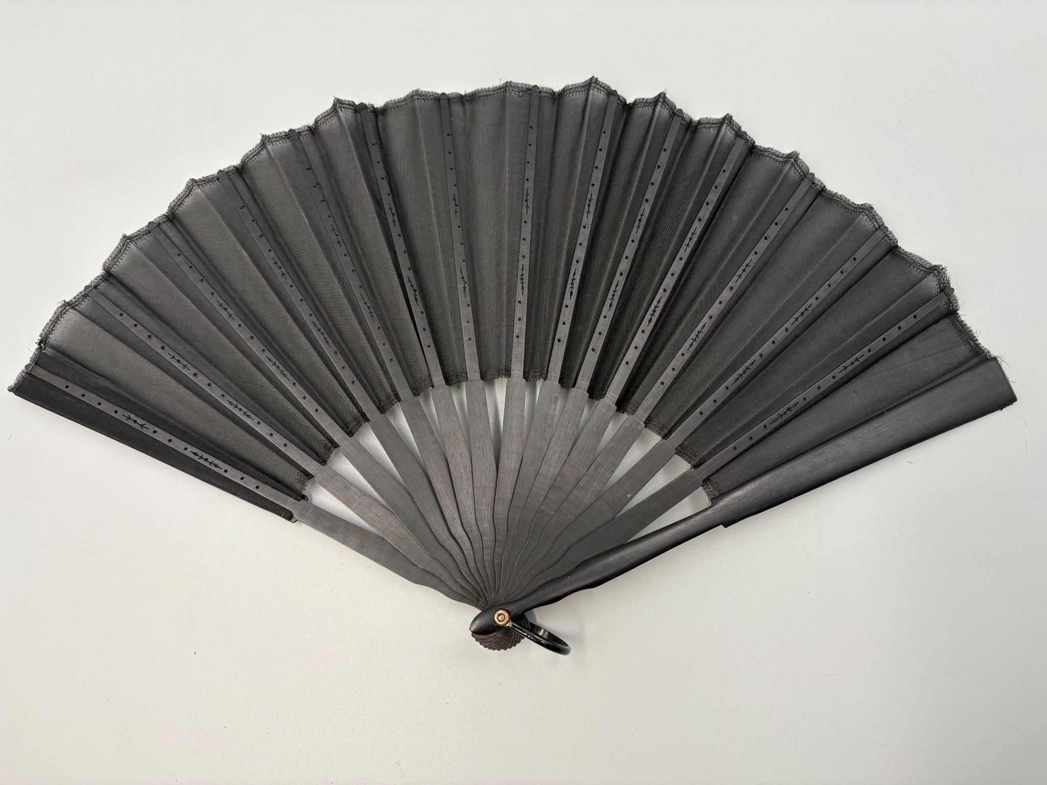 Objets d'art & Curiosités