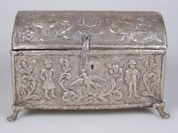 Coffret en argent ciselé. Atelier vice-royal. (photo 2)