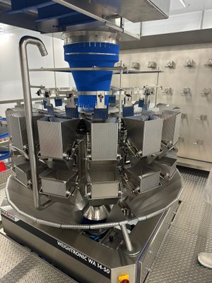 une image d'une machine dans une usine