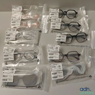 Lot de 10 montures de lunettes LEVEL - NEUVES - TVA Récupéra…