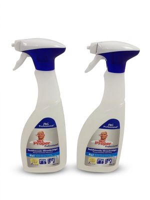 deux vaporisateurs de nettoyant pour WC sur fond blanc