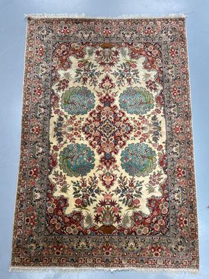 Vers 1985 Fin Sino Ghoum en soie. Velours de soie su… - Photo 1