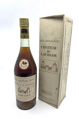 an image of a bottle of wine next to a box of wine