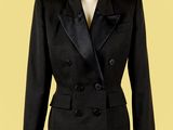 une veste noire sur un mannequin, un mannequin, un mannequin, un mannequin, un mannequin, un mannequin, un mannequin, un mannequin, un mannequin, un mannequin, un mannequin
