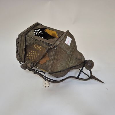 un sac dans lequel se trouve un oiseau