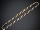 un collier en diamants et en or 18 carats