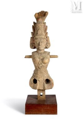 INDE Vishnu Sculpture en bois représentant le Dieu Vishnou o…