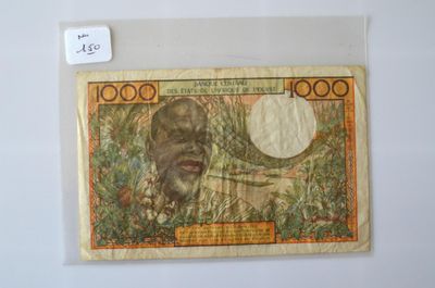 Un billet de 1000 F de la banque centrale des Etats de l'Afr…