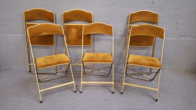 Suite de 6 chaises pliantes en métal, garniture de velours v… - Photo 1
