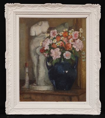 une peinture de fleurs dans un vase sur une table