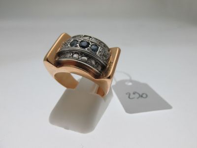bague "tank" monture or 750°/°° deux tons sertie de saphir… - Photo 1