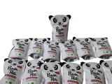 une pile de sachets de thé en forme de panda empilés les uns sur les autres
