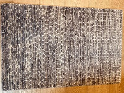 Tapis moderne noué main couleur gris blanc 0/90 x 0/60