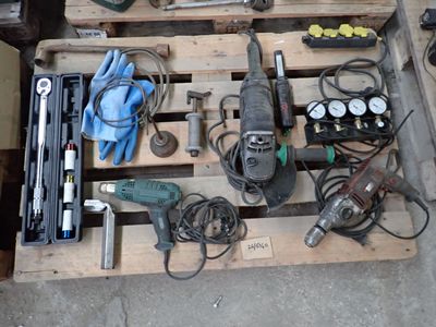 un grand nombre d'outils sur une palette
