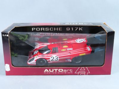Modèle réduit de voiture Porsche 917K en métal moulé sous pression, dans sa boîte