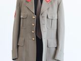 an image of a military uniform on a mannequin