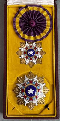 REPUBLIQUE de CHINE Ordre de l'étoile brillante, deux insign… - Photo 1