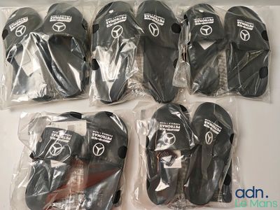 six pairs of knee pads and one pair of knee pads