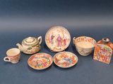 de nombreux types de tasses et soucoupes pour le thé et le café