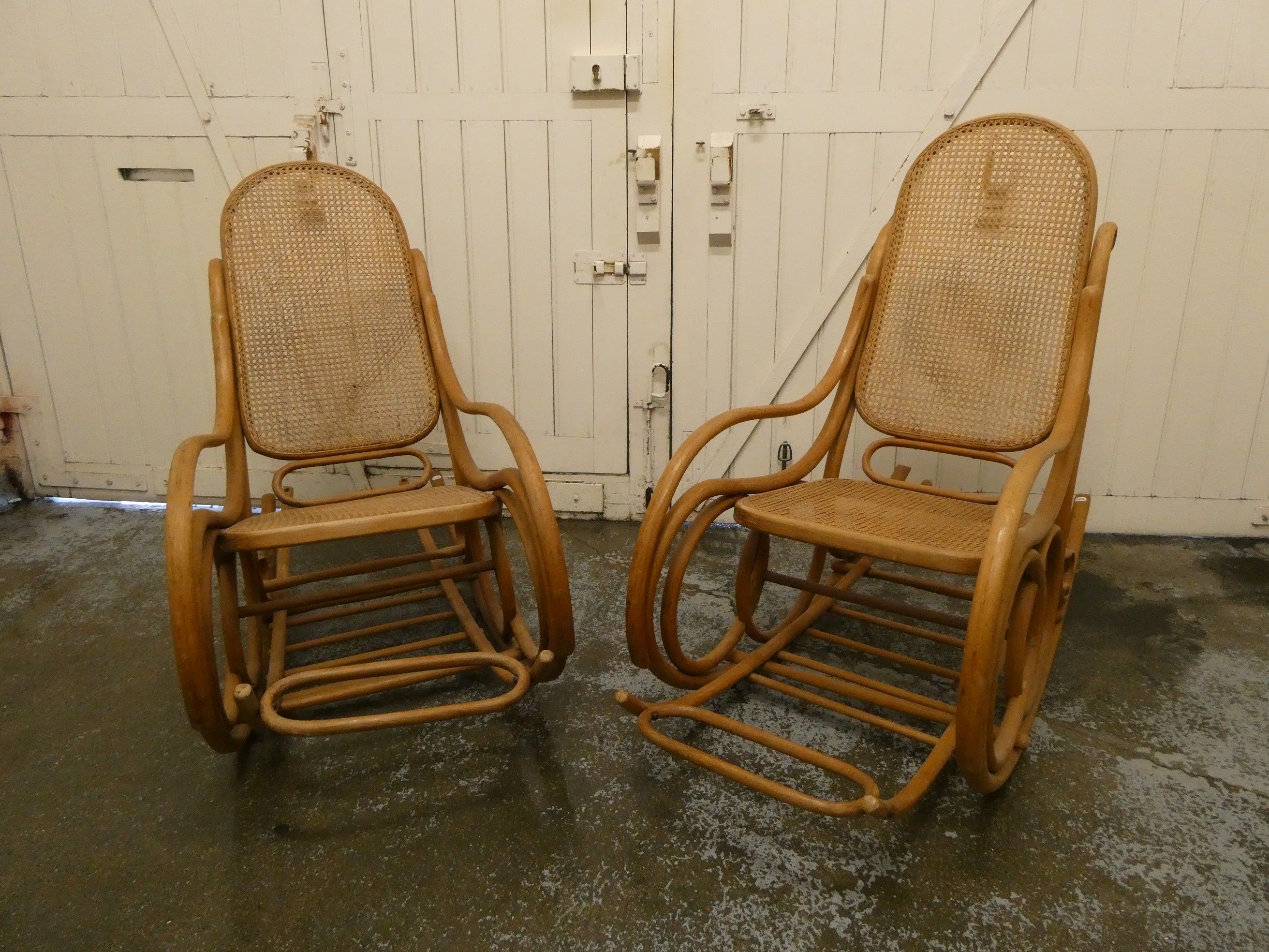 FISCHEL Autriche - Paire de fauteuils à bascule "Rocking cha…
