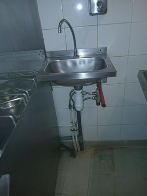 Lave main PREVOIR BOUCHONS D'ARRET