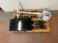 Ensemble comprenant : 1 téléviseur écran plat Grandin, 1 ven… (photo 2)