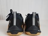 nike air zoom low black / metallic gold