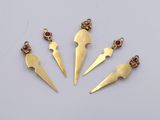 a set of four gold and garnets with garnets on them