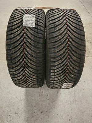 Lot de 2 - BRIDGESTONE - Pneumatiques toutes saisons - 235/5…