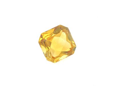 CITRINE jaune taille à degrès. Environ 9 ct.