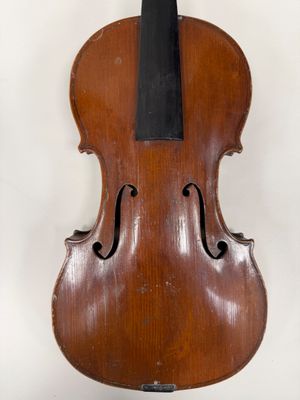 Violon Français portant une étiquette apocryphe de Louis Gue…