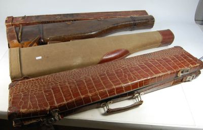 Ensemble comprenant : -deux étuis jambon, un en cuir (répara… - Photo 1