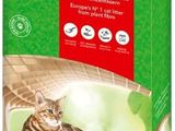 a cat ' s best cat litter bag with a cat laying on the floor