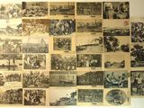 beaucoup de vieilles photos de personnes accrochées au mur