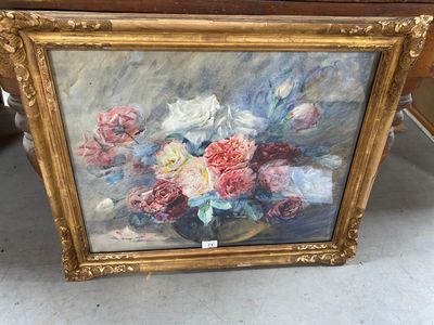 une peinture de fleurs dans un vase sur une table