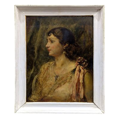 tableau représentant une femme vêtue d'une robe dorée, avec une fleur dans les cheveux
