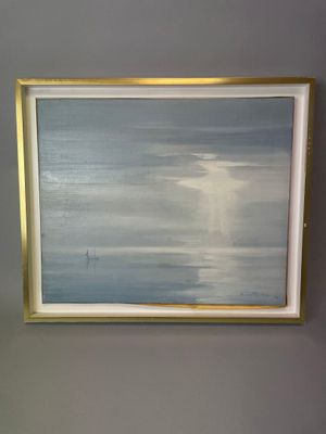 une photo d'un tableau accroché au mur