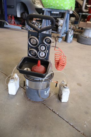 Purgeur de frein automatique LURO