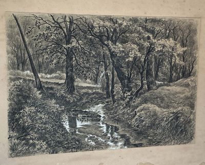 dessin représentant un ruisseau traversant une forêt, avec des arbres en arrière-plan