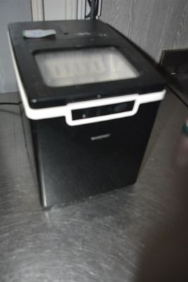 Machine à glaçons Silvercrest, en l'état - Photo 1