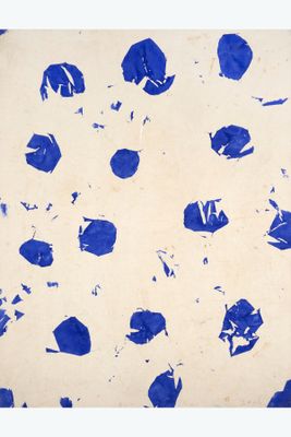 a picture of a blue and white painting on the wall