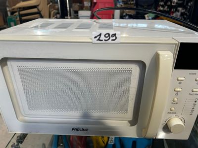 1 Four micro ondes PROLINE