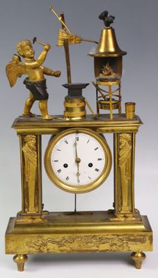 Pendule portique à automate en bronze doré et patiné à décor…