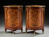 paire de commodes en marqueterie de style Louis XV