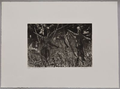 une image représentant une photo en noir et blanc d'un homme dans les bois