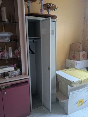 Casier métallique Vente sur désignation - se trouve à Lessay… - Photo 1