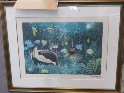 tableau encadré représentant un oiseau dans une forêt tropicale