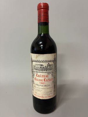 bouteille de vin rouge avec bouchon rouge sur fond blanc