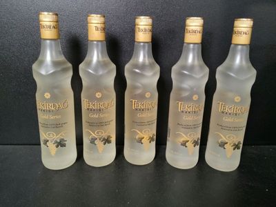 5 bouteilles de Raki Tekirdag Rakisi Serie Gold 75cl - TVA R…