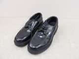 men ' s black leather boat shoes with laces and rubber soles